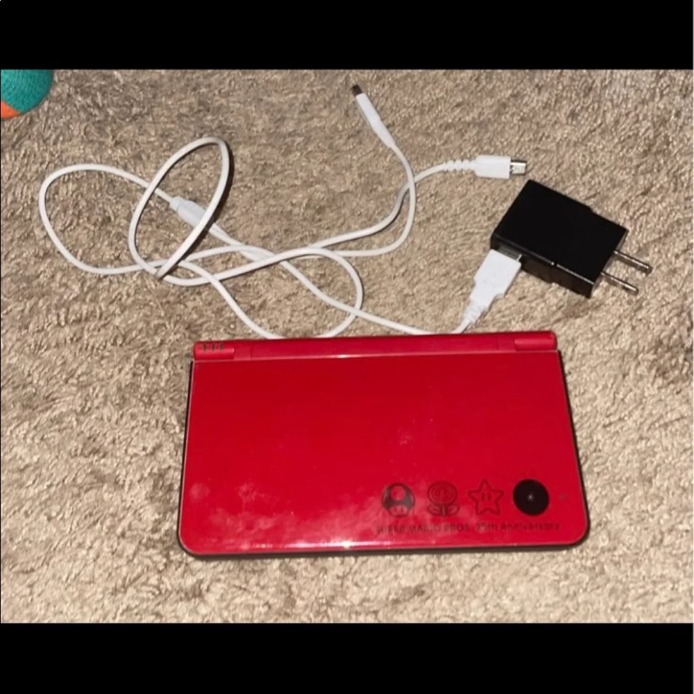 Nintendo DSI XL 25th Anniversary Game System- No Stylus!